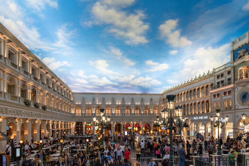 The Venetian - Choosing a Las Vegas Hotel