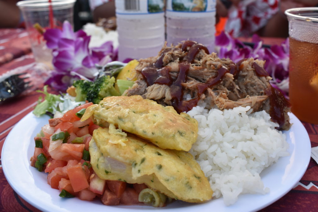 oahu hawaii paradise cove luau buffet