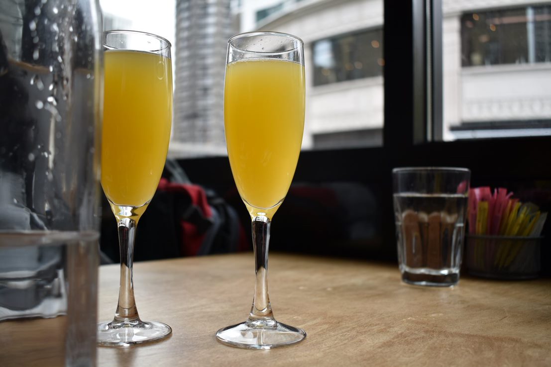 mimosas - seattle girls trip