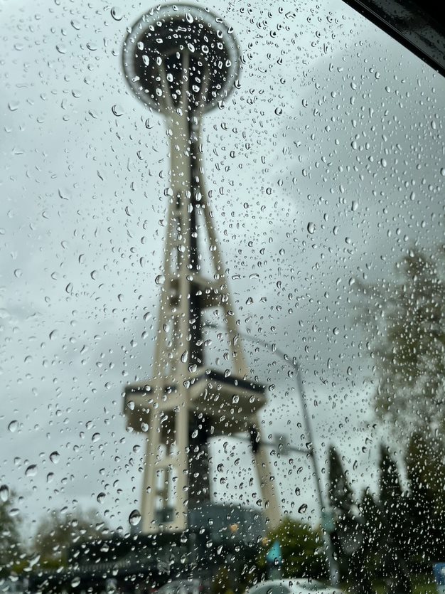 space needle rain - seattle girls trip