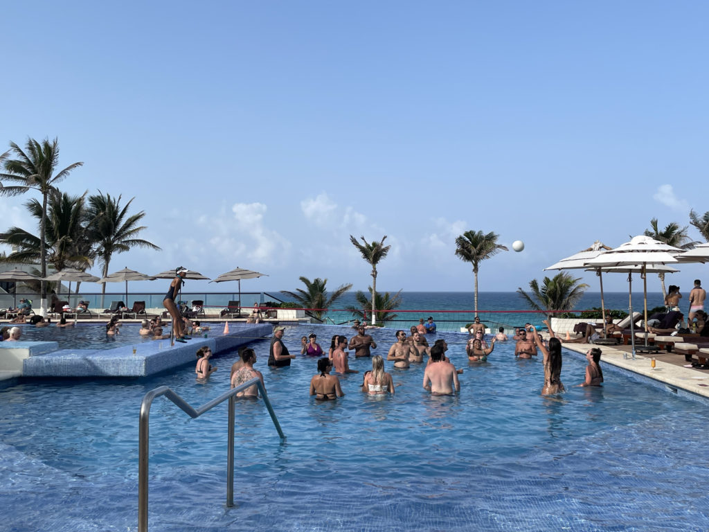 Now Emerald Cancun review - Redeeming AMRewards